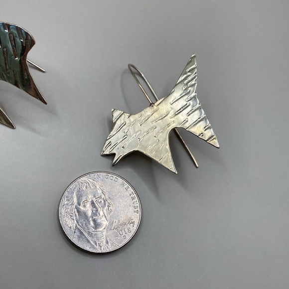 Etched Silver Cat and Dog Earrings - Picture 4 of 5